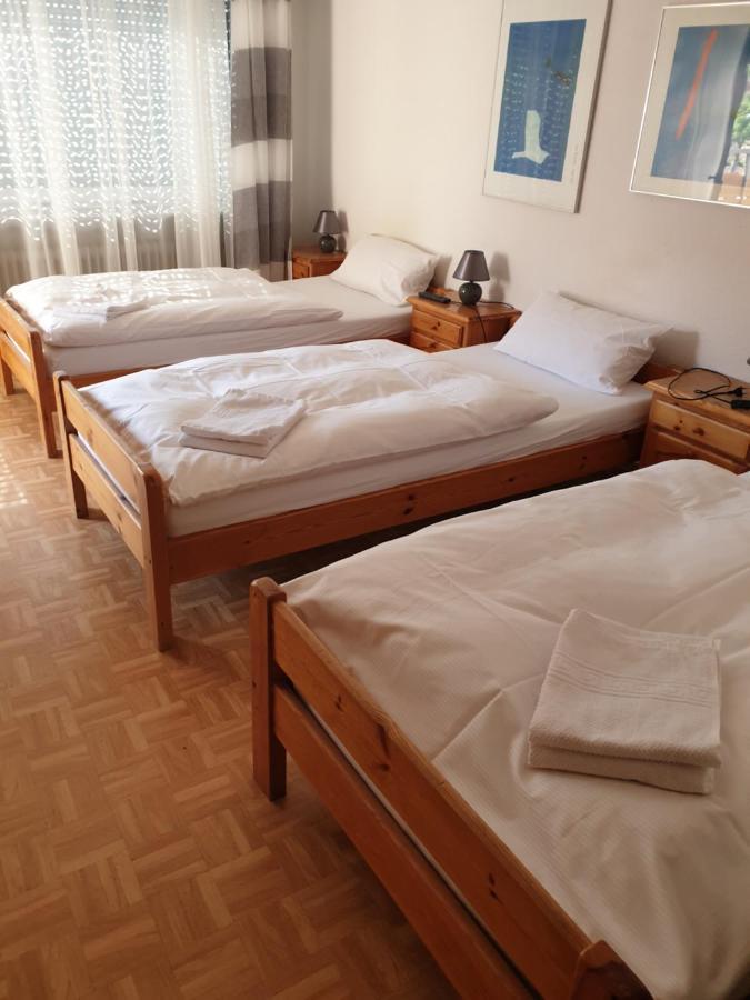 Landgasthof Rose Hotell Ditzingen Eksteriør bilde