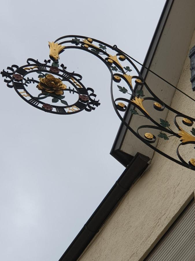 Landgasthof Rose Hotell Ditzingen Eksteriør bilde