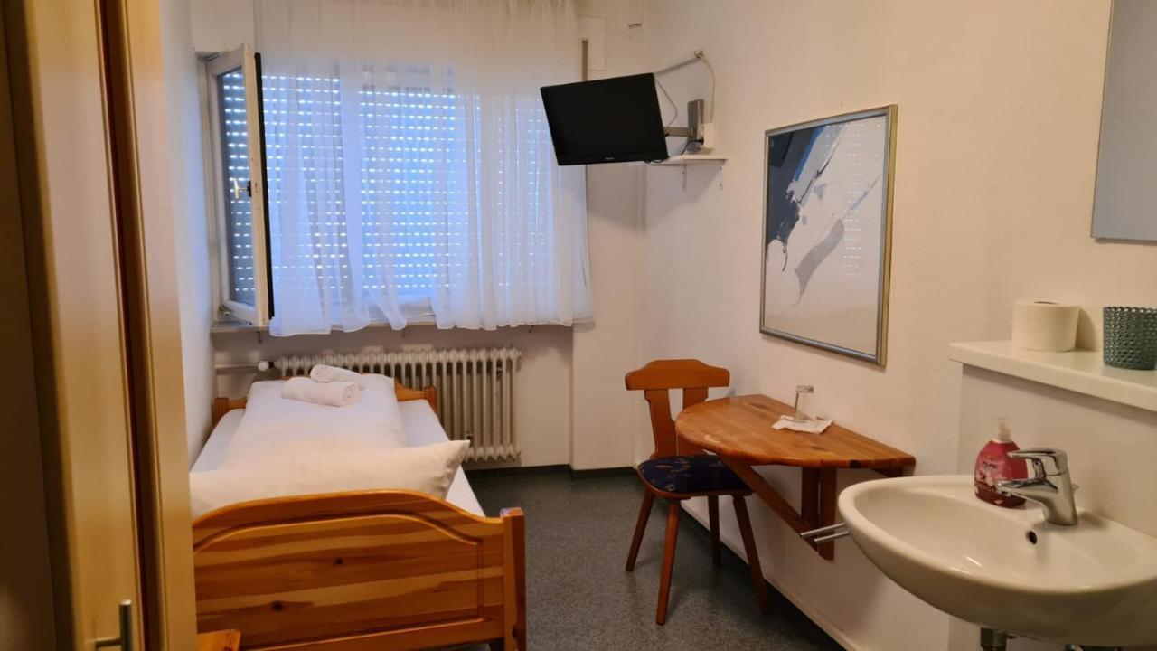 Landgasthof Rose Hotell Ditzingen Eksteriør bilde